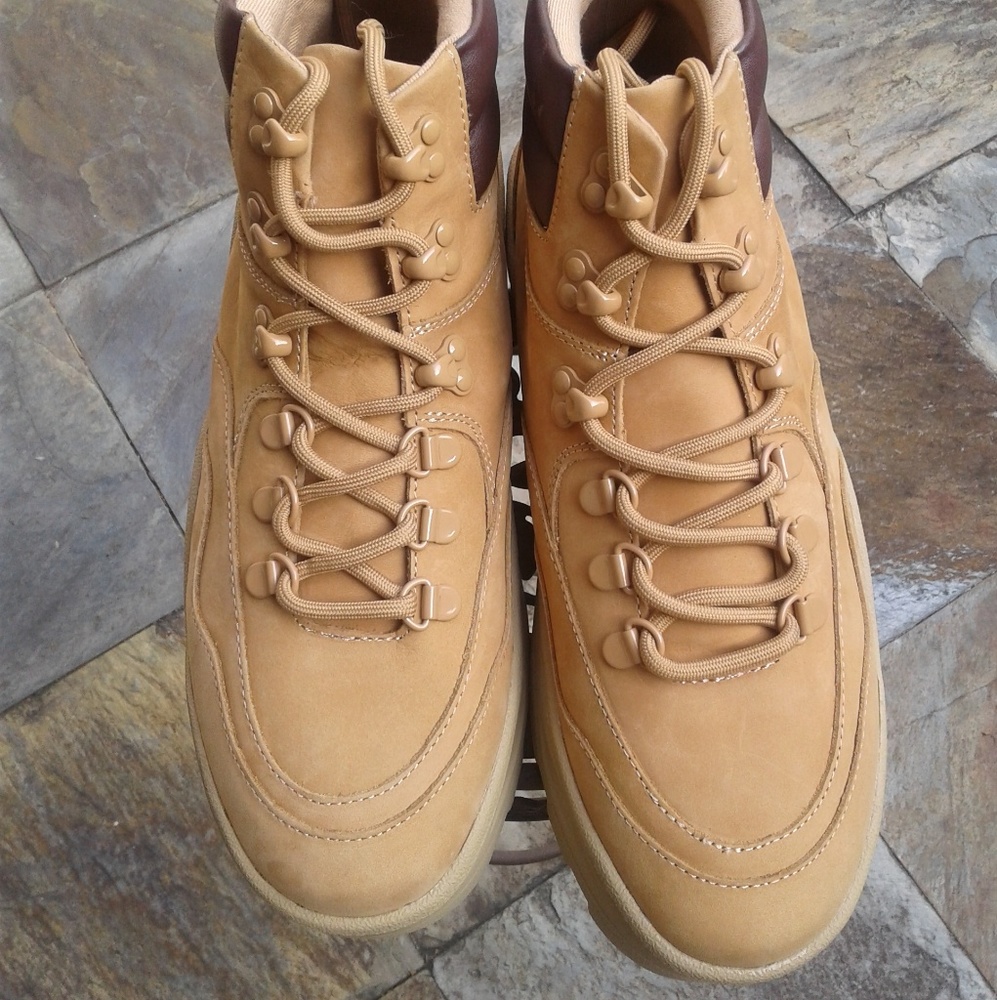 Steve Madden Hiker Boot